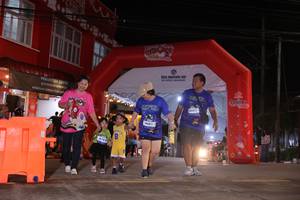 BIB: 4782, 4682
                            <button type="button" onclick="openModal(26263975)" class="btn btn-primary btn-sm float-right btn-popup" data-toggle="modal" data-target=".modal-high-quality">
                        <i class="fas fa-shopping-cart"></i> Add to Cart
                    </button>
                                            <button type="button" onclick="isThisMe(26263975, true)" class="btn btn-success btn-sm float-right btn-popup btn-isme hidden" data-toggle="tooltip" data-placement="bottom" title="นี่คือรูปของคุณใช่ไหม คลิกที่นี่เพื่อเอาเข้าอัลบั้ม">
                        <i class="fas fa-plus"></i> Add to album
                    </button>
                    <button type="button" onclick="isThisMe(26263975, false)" class="btn btn-warning btn-sm float-right btn-popup btn-isnotme hidden">
                        <i class="fas fa-ban"></i> Remove from album
                    </button>